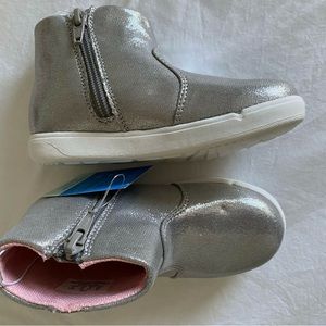 Stride rite girls Nina boots silver size 10 toddler new